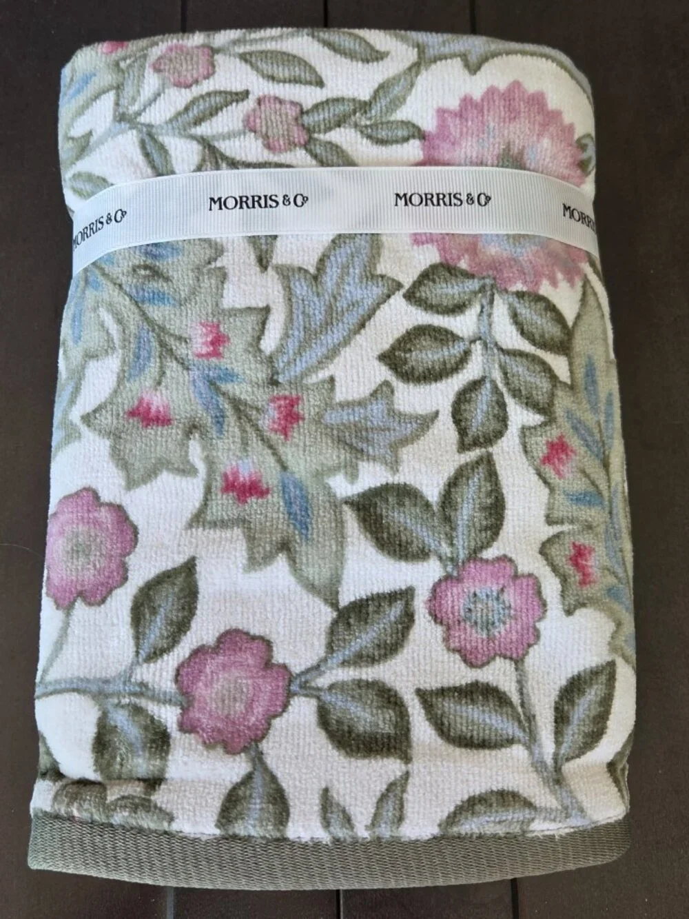 2 Morris & Co. William Morris Wilhelmina Velour HAND Towels Pink/Green NWT